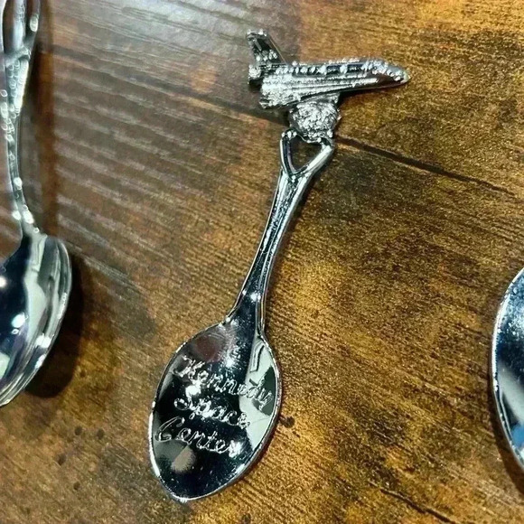 Souvenir Collector Spoons 3 Pieces Boys Town Kennedy Space Station Watkins Glenn - Picture 3 of 6